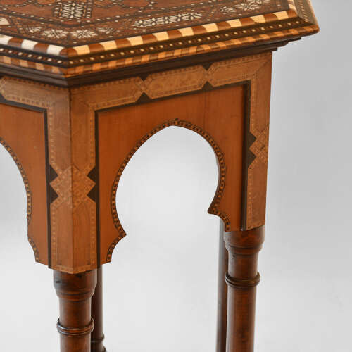 Hexagonal Damascus table
